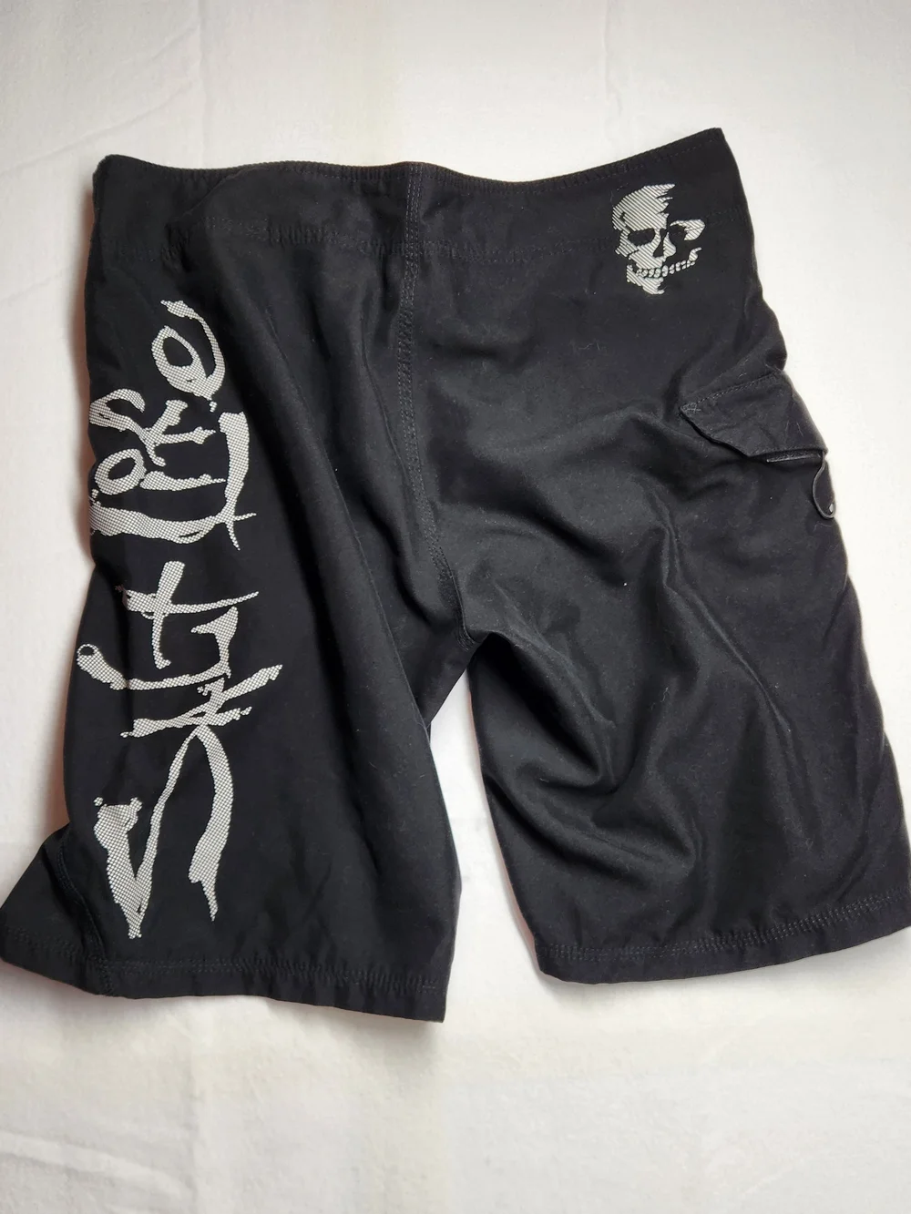 Salt Life Black Swim Trunks with Skull 34